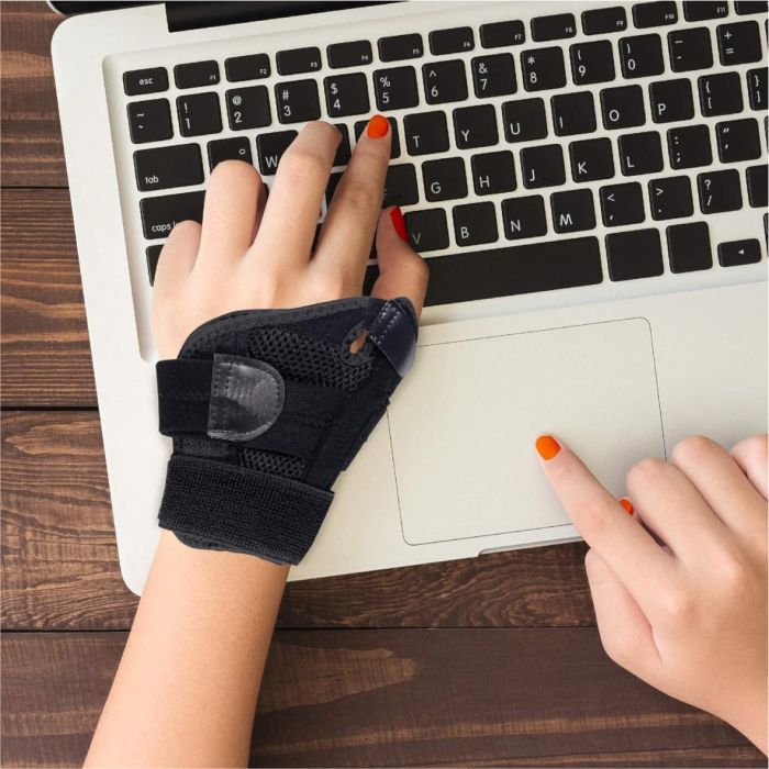 Bodyassist MCP Dual Splint Thumb Brace - One Size